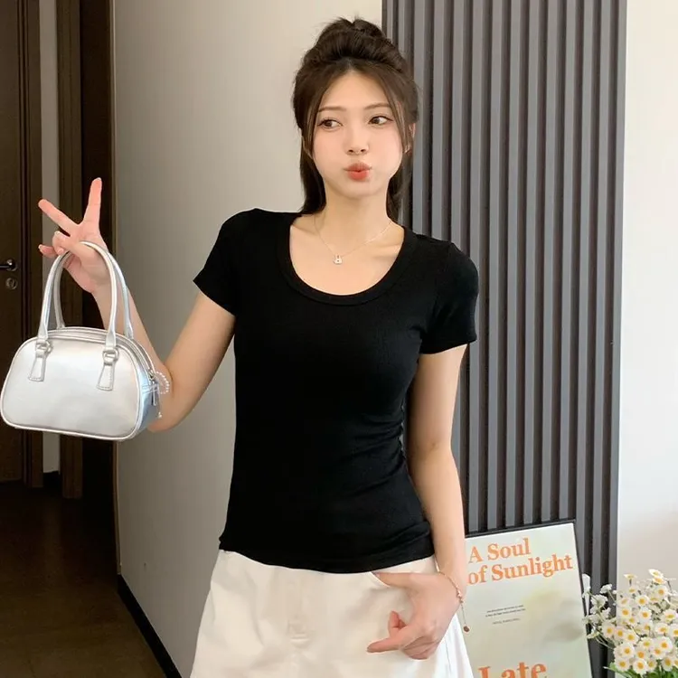 正肩短袖t恤女甜辣新款u领纯色半袖内搭修身显瘦高街套头百搭上衣