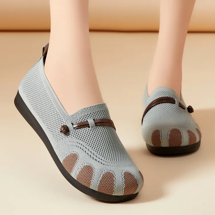 2025春季老北京新款懒人时尚一脚蹬女鞋妈妈鞋奶奶鞋百搭休闲鞋