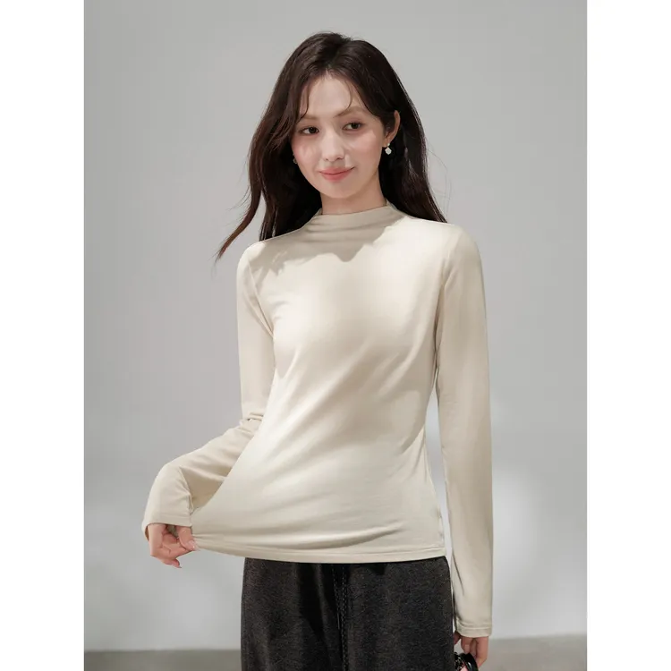 木易易 杏色简约半高领长袖打底衫上衣女2025新款秋季修身内搭t恤