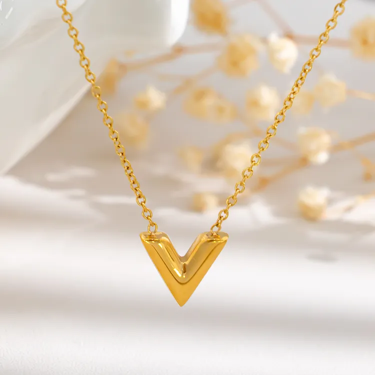 钛钢项链 百搭饰品爱意项链气质日韩女金色