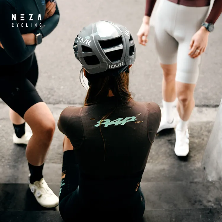 NEZA「驼.碧脂」女款携物防晒骑行服春夏秋季公路自行车上衣