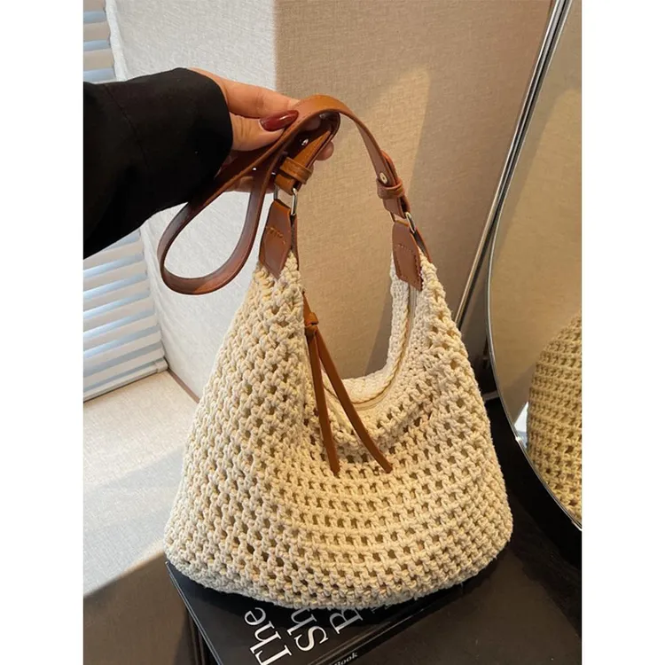 手工编织草编包女大容量2025新款夏天单肩斜挎海边度假沙滩水桶包