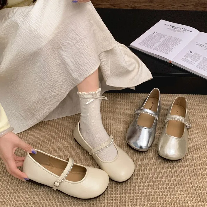 时尚百搭复古法式平底浅口单鞋女夏2025新款女学生配裙子玛丽珍鞋
