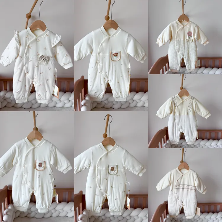 新生婴儿冬装棉服围嘴连体衣 男女宝宝秋冬夹棉加厚保暖和尚服