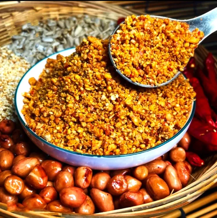 手工花生芝麻瓜子辣椒酱夹馍拌面蘸料（拍一送一发酵180天豆腐乳）