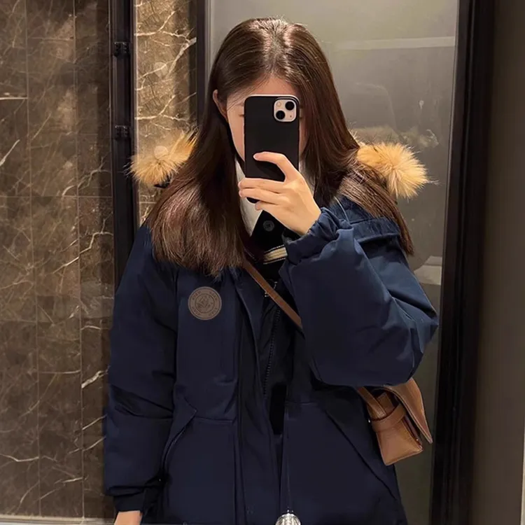 工装派克羽绒服女中长款2025新款小个子大毛领加厚宽松情侣外套冬