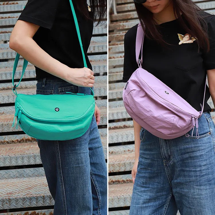 休闲马鞍包多口袋轻便简约包袋百搭防泼水单肩斜挎包户外骑行小包