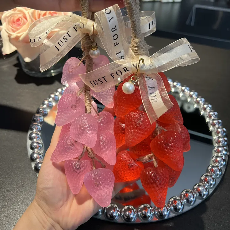仿真水晶草莓香皂手工diy成品伴手礼香熏挂件装饰草莓串肥皂礼物