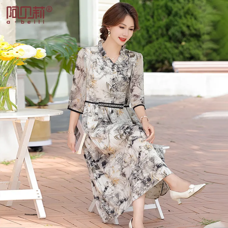 洋气妈妈夏装薄款连衣裙中老年女印花纱袖过膝裙中年女气质花色裙