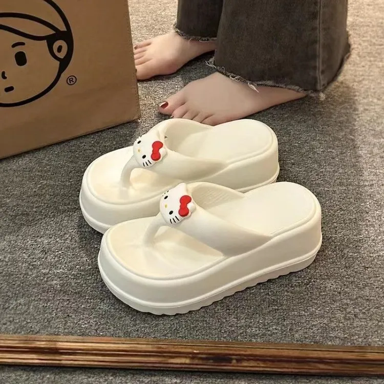 可爱KT猫人字拖女外穿海边沙滩鞋2025年新款松糕厚底坡跟拖鞋凉拖