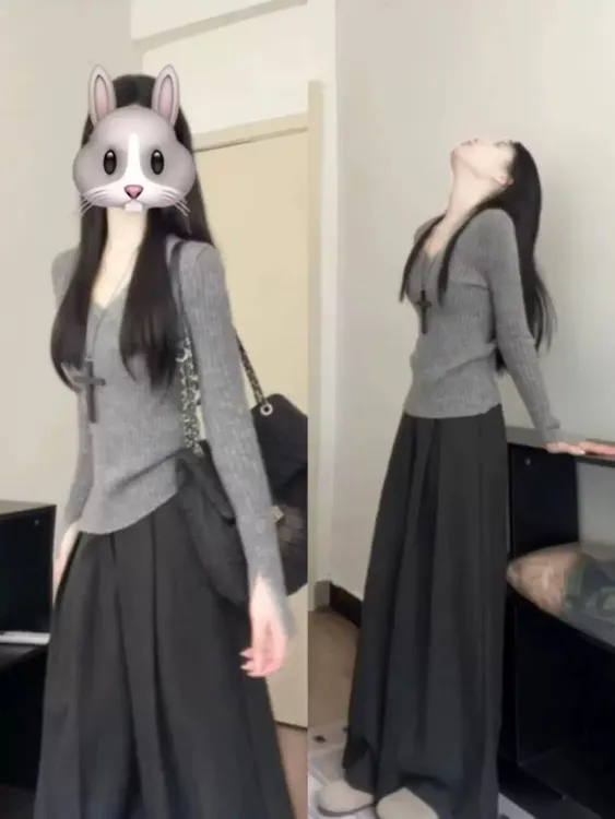 2025秋季新款辣妹美式v领长袖针织衫女修身显瘦百搭休闲打底衫