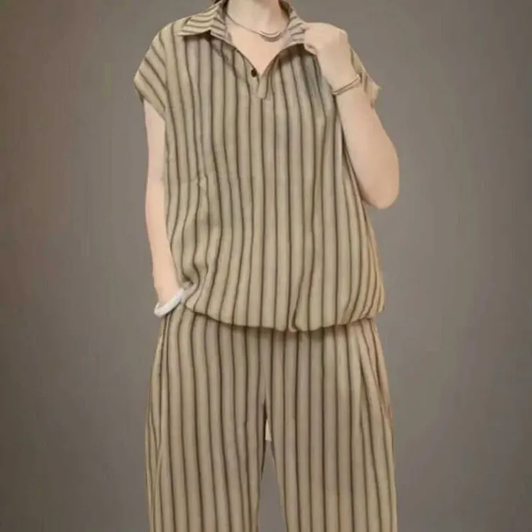 俞兆林夏季宽松休闲洋气百搭复古皱条纹九分裤女时尚套装减龄显瘦