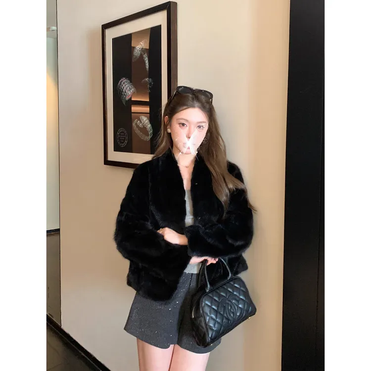 CAO KEER曹可儿【月下初雪】V领貂皮皮草年轻短款外套2501