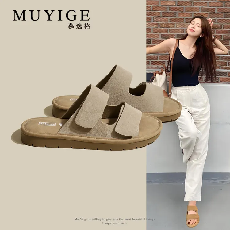 拖鞋女夏季外穿2025新款复古平底魔术贴海边度假沙滩防滑透气凉鞋