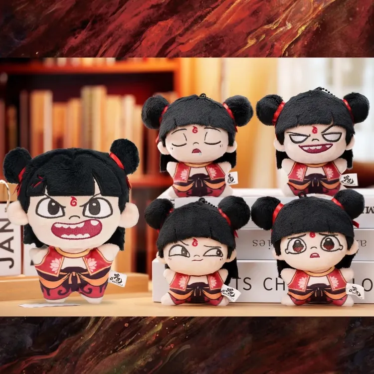 新款搞怪哪吒公仔挂件女生伴手礼品玩偶生日礼物