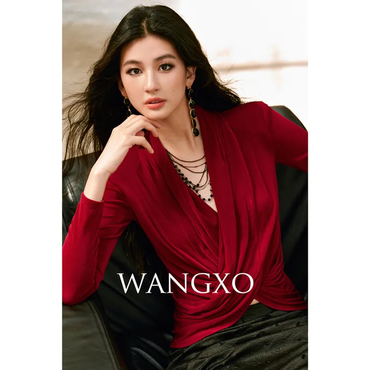 WANGXO 重磅醋酸针织交叉荡领修身上衣253812W