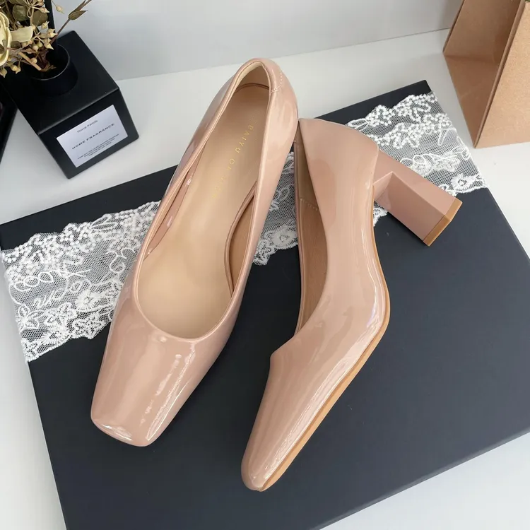 【香港Yeanrvou&言慧轻奢】法式粗跟单鞋粉色仙女绝美高级感简约