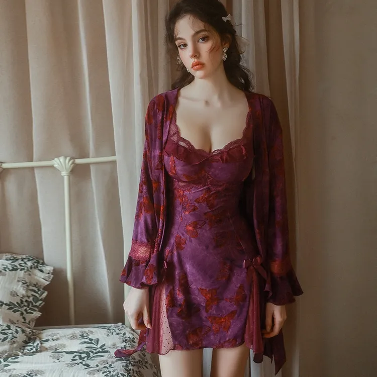 缎光(80-150)顺滑冰丝印花内衣深V聚拢加胸垫诱惑睡裙外袍套装