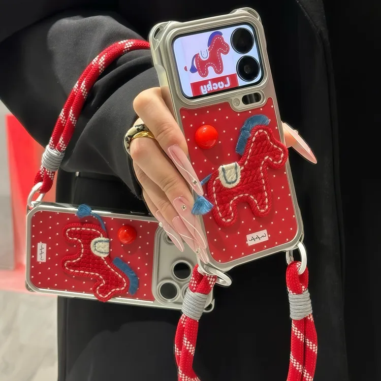 新款波点刺绣小马挂绳适用苹果17/16手机壳华为vivoppo小米15潮