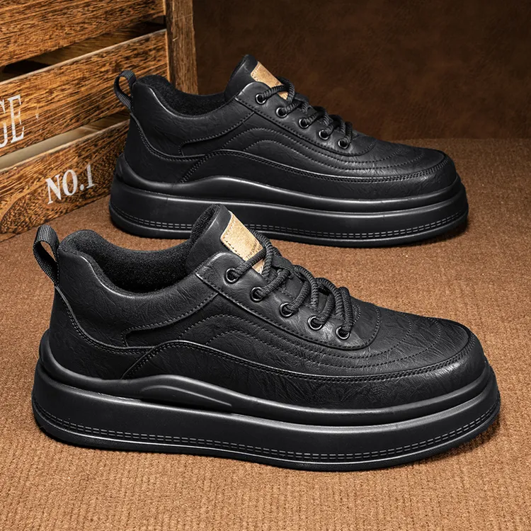 秋冬季男鞋厚底男士鞋子低帮休闲皮鞋男款英伦风防滑时尚黑色潮鞋