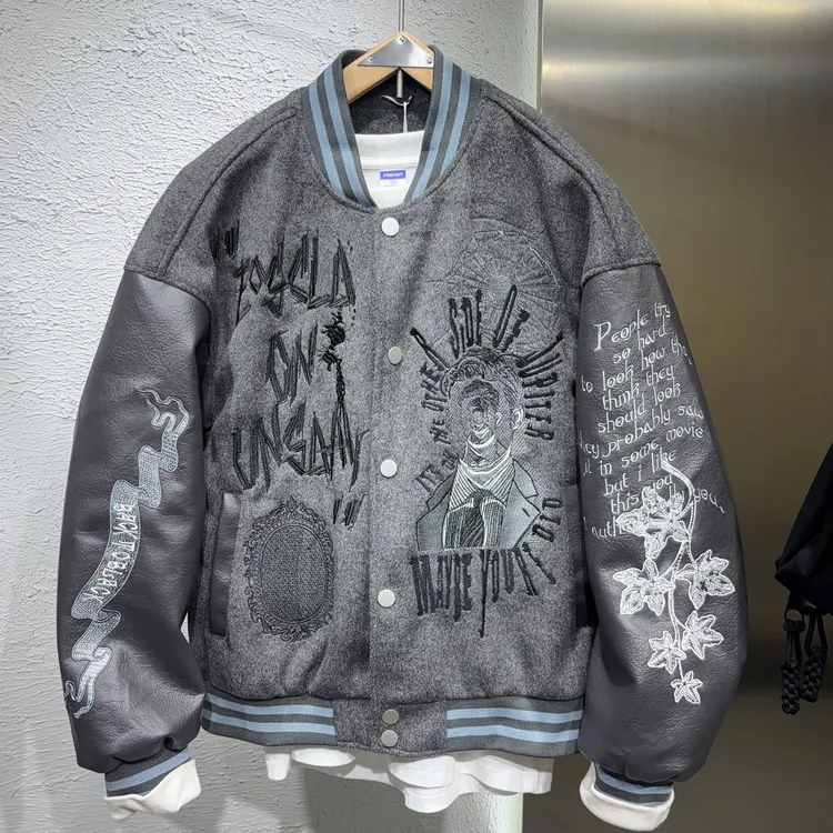 2025新款青年美式棒球服街头复古情侣百搭刺绣痞帅夹克皮u袖拼接