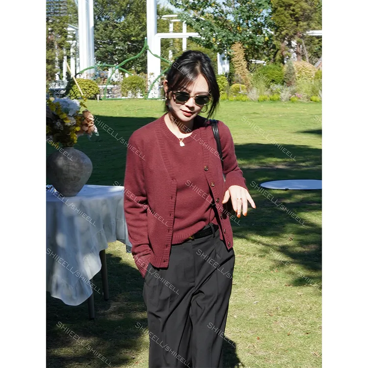 SHIIEELL【复古风】高智复古风绵羊毛加厚平针纯色小版开衫Z7342