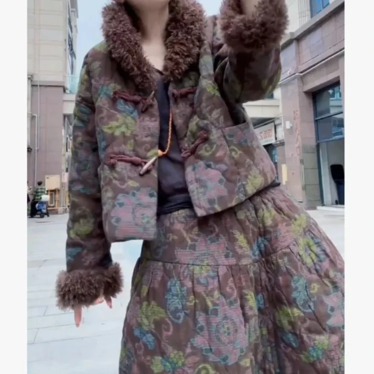 时尚百搭休闲潮流花色冬季加厚毛领时尚女士外套搭配套装