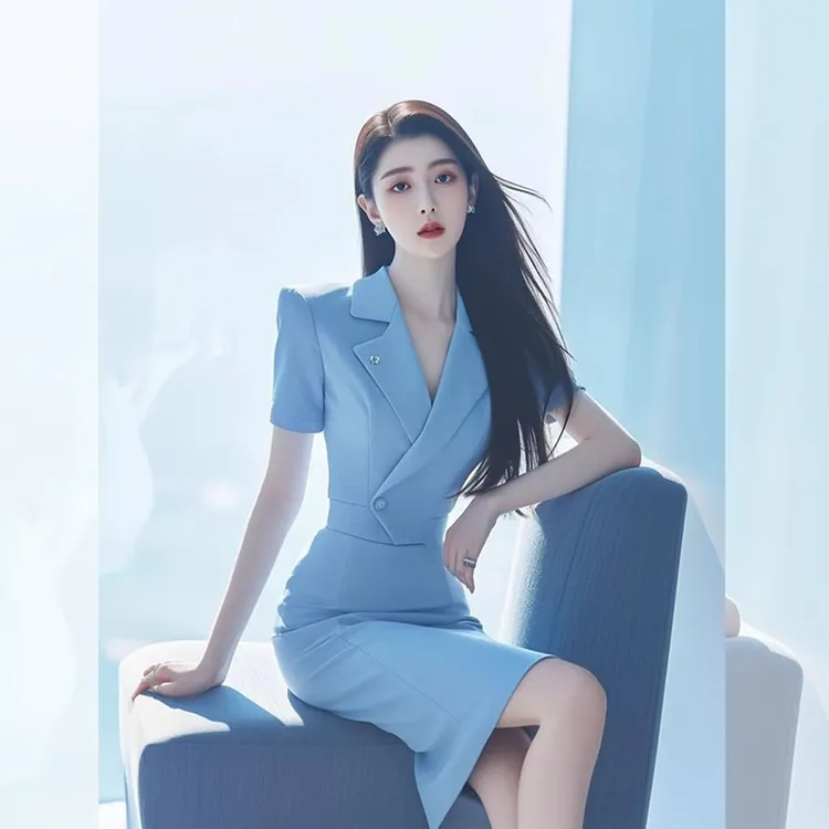 高端精致气质名媛端庄大气正式场合小香风浅蓝色西装连衣裙女夏季