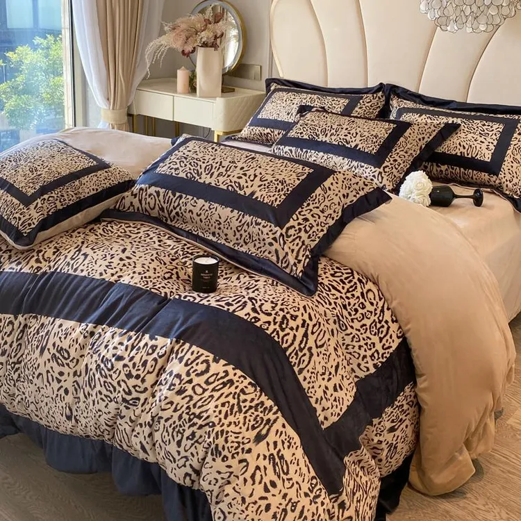 高档豹纹加厚轻奢绒四件套冬季珊瑚绒短毛绒加绒被套法兰绒抗静电