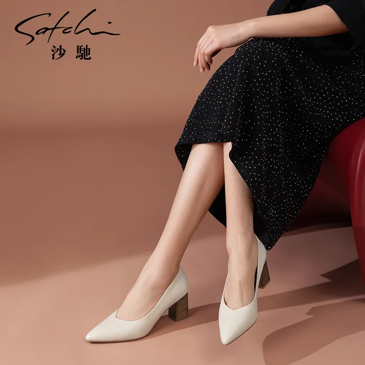 沙驰女鞋25年新款羊皮浅韵7CM粗木跟尖头高跟鞋优雅气质通勤鞋