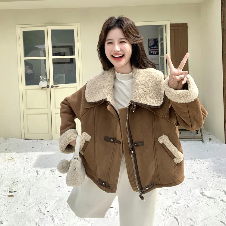 棕色双层大加绒外套女2025秋冬新款复古毛绒洋气时尚