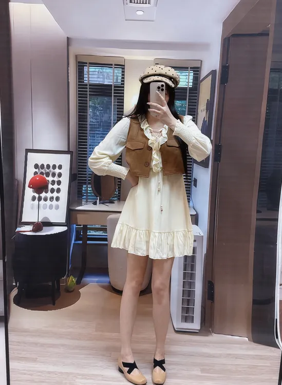 2025新款春季韩版时尚气质百搭显瘦长袖连衣裙女