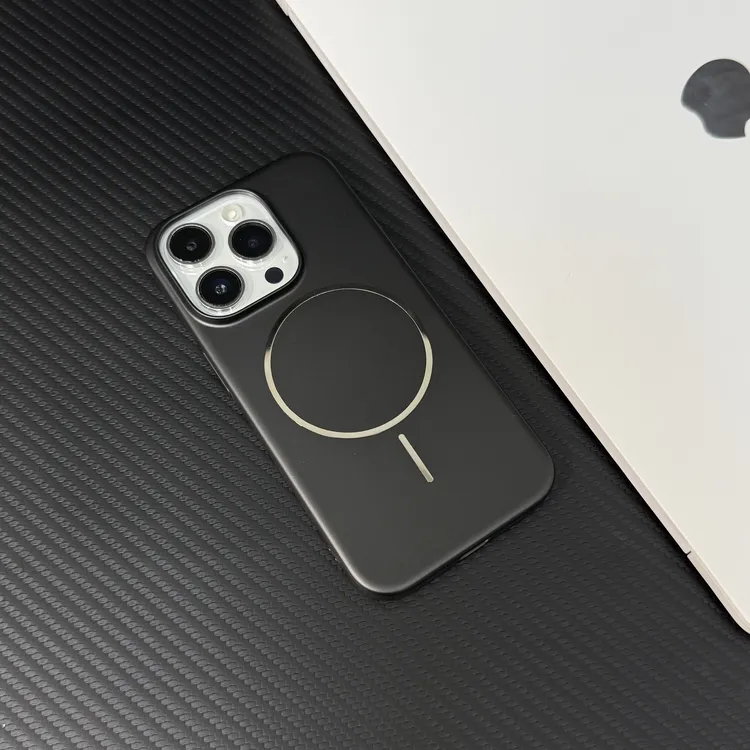 雅天立超薄磨砂金属磁吸适用苹果16/17promax手机壳iPhone15/13硬