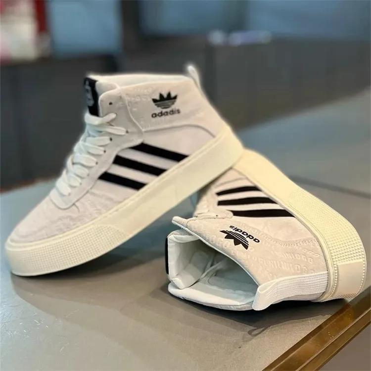 吸晴率百~复古休闲厚底板鞋春季男2025软底轻便翻毛皮运动鞋超火