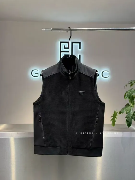 「ZS CLOTHING」秋冬老钱拼接马甲简约百搭