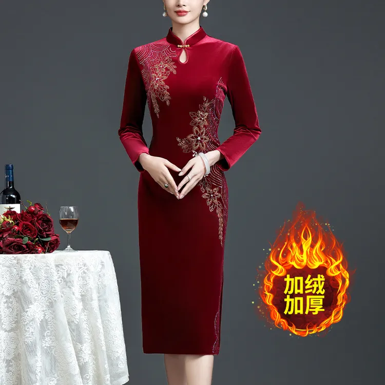 结婚妈妈礼服气质高贵连衣裙阔太太2025春季年轻喜婆婆婚宴装