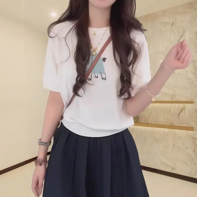 小香气质白色冰丝针织衫夏季薄款短袖女2025新款洋气小象圆领上衣