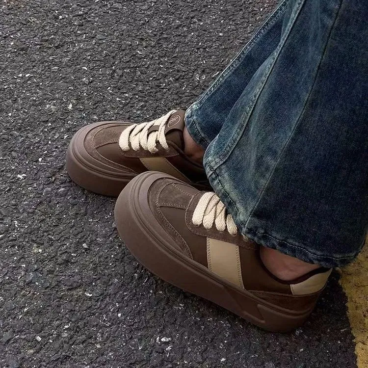 鞋子女ins潮百搭小众2023新款爆款秋季厚底女生小白鞋百搭配裙子