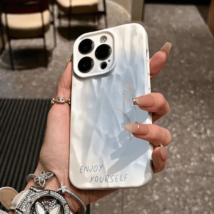 渐变蓝郁金香适用苹果15手机壳iPhone13/14promax防摔12/11高级xr