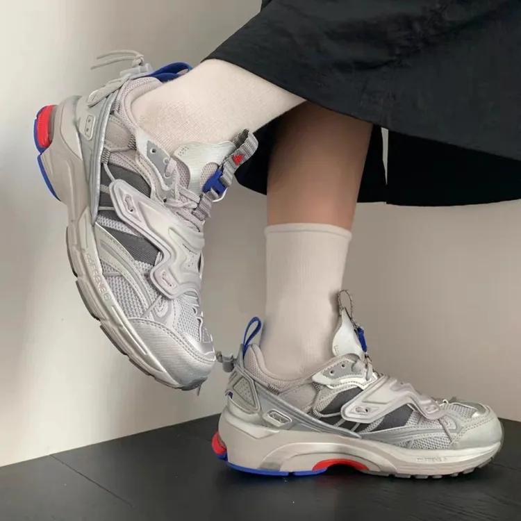 阿迪达斯adidas Spiritain 2000 Deluxe潮流复古减震跑鞋HQ3649