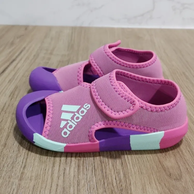 正品Adidas阿迪达斯婴小童夏季鞋包头魔术贴运动休闲凉鞋D97198
