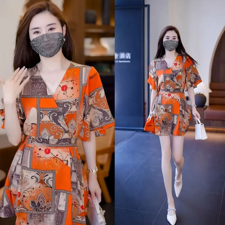 夏季时尚套装女2023新款冰丝洋气减龄雪纺小个子短裤高腰两件套潮