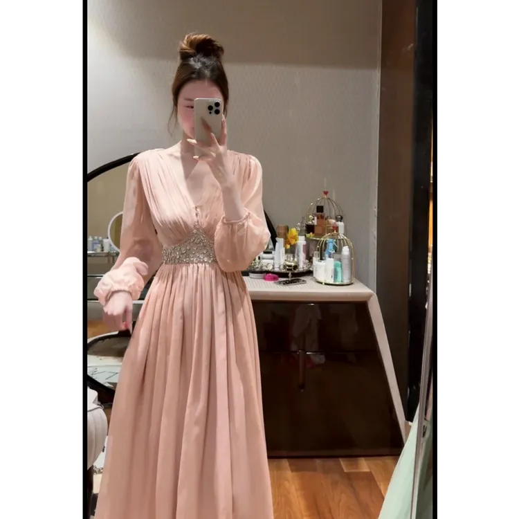 大码女装温柔千金重工钉钻V领收腰显瘦长袖粉色连衣裙12983