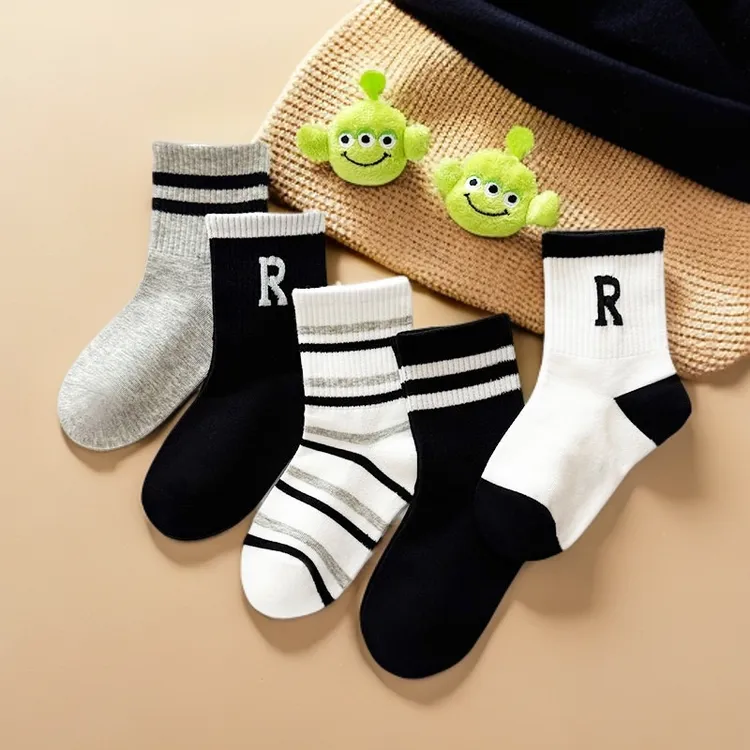 爱嘀嗒儿童袜子秋冬款精梳棉男女中大童条纹运动高腰防臭精梳棉袜