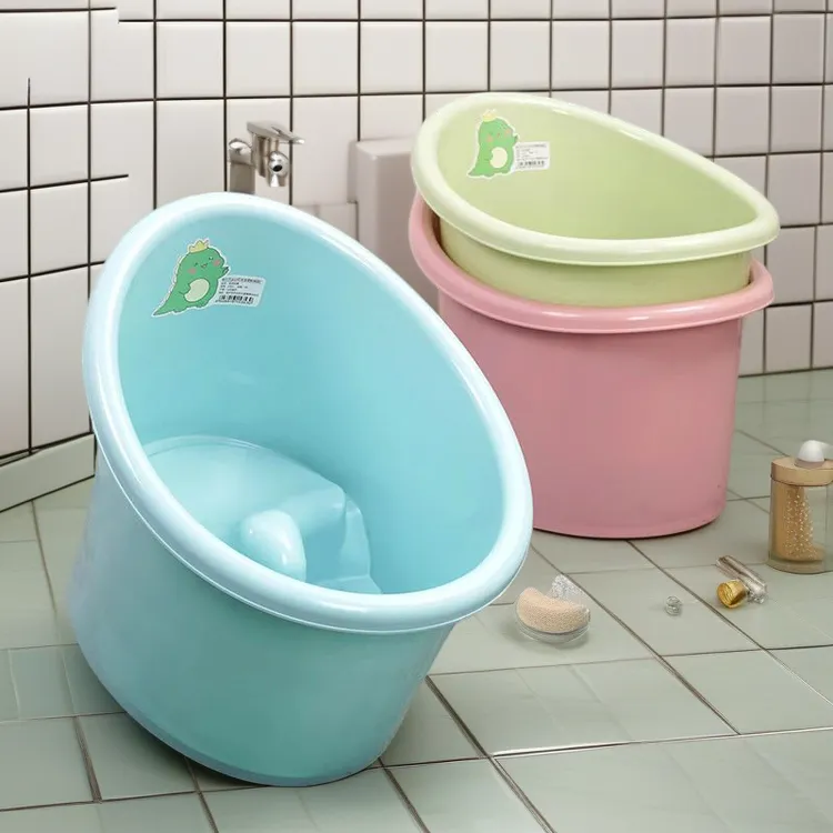 家用加厚耐摔大号保温沐浴桶男孩女孩全身洗澡带凳子泡澡盆洗澡盆
