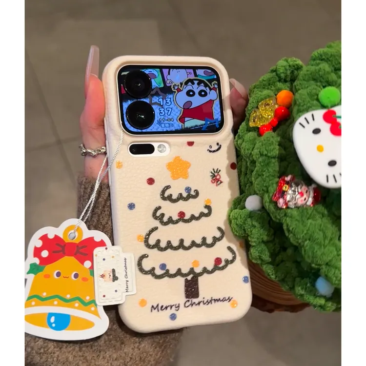 欧克里里圣诞树小熊标签适用苹果17/16手机壳华为vivo小米15oppo