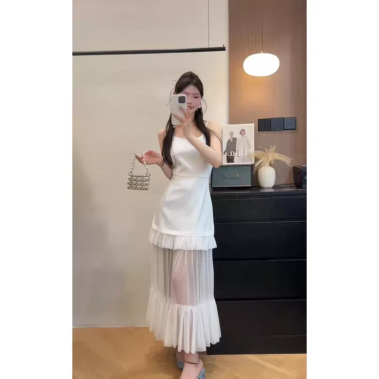 法式设计感网纱吊带连衣裙女2025春季韩版高级感气质时尚显瘦长裙