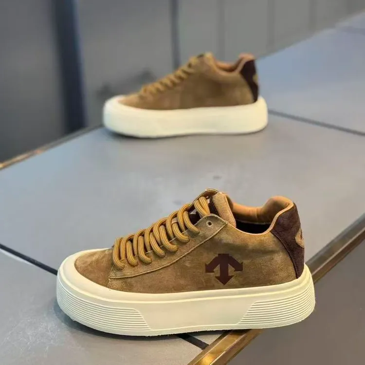 2025冬新款时尚男士厚底增高板鞋加棉高级感轻奢小众休闲鞋男棉鞋