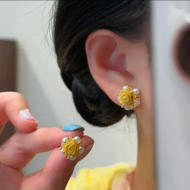 合金仿珍珠耳饰 金色玫瑰花珍珠耳钉女2025新款小众时尚百搭耳饰