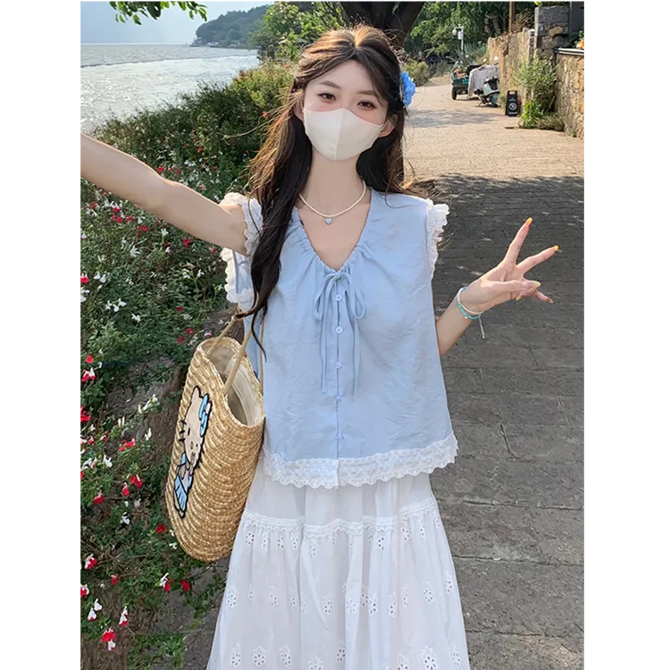 十三行2025夏季新款蕾丝木耳边拼接娃娃小衫背心女甜美无袖衬衫